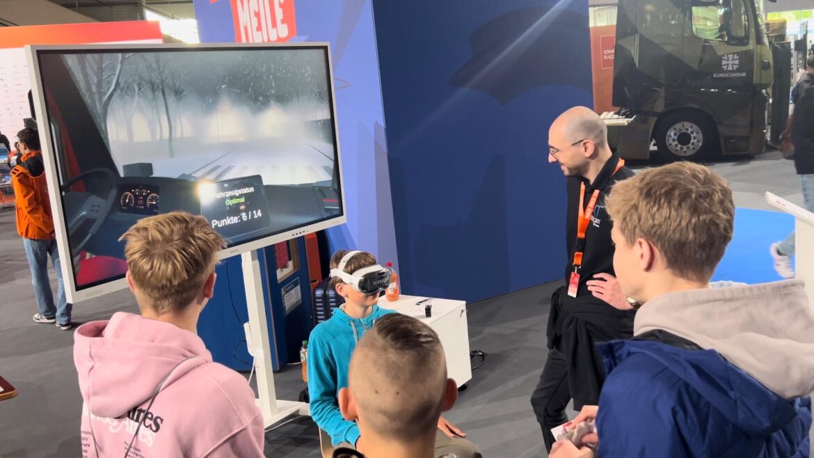 Visoric GmbH Thrills with VR Snowplow Simulation Game at Ideas Expo 2024